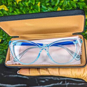 Lunettes CrystalLook 12 + Boîte de rangement et mouchoir de nettoyage offert