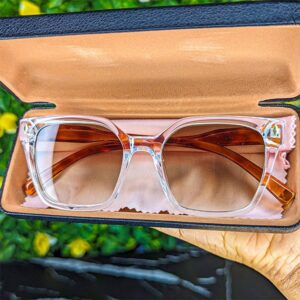 Lunettes CrystalLook 16 + Boîte de rangement et mouchoir de nettoyage offert