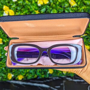 Lunettes CrystalLook 18 + Boîte de rangement et mouchoir de nettoyage offert