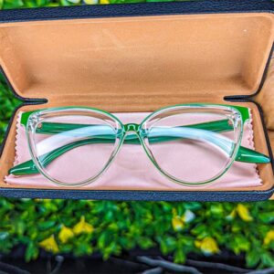 Lunettes CrystalLook 27 + Boîte de rangement et mouchoir de nettoyage offert
