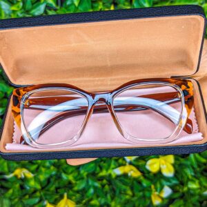 Lunettes CrystalLook 34 + Boîte de rangement et mouchoir de nettoyage offert