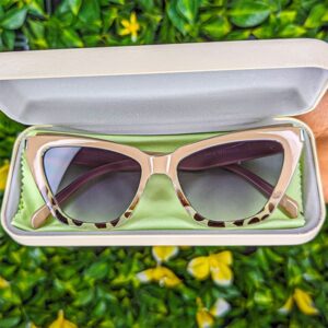 Lunettes CrystalLook 41 + Boîte de rangement et mouchoir de nettoyage offert