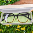 Lunettes CrystalLook 51 + Boîte de rangement et mouchoir de nettoyage offert