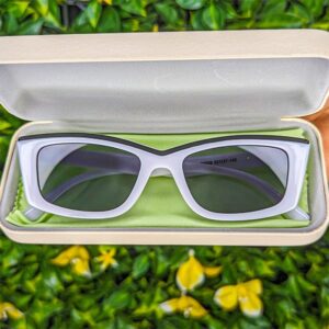 Lunettes CrystalLook 53 + Boîte de rangement et mouchoir de nettoyage offert