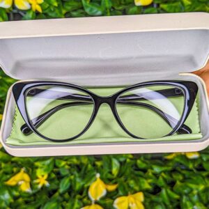 Lunettes CrystalLook 56 + Boîte de rangement et mouchoir de nettoyage offert