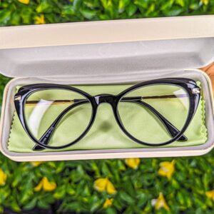 Lunettes CrystalLook 64 + Boîte de rangement et mouchoir de nettoyage offert