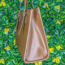 Sac à main chic marron à carreaux