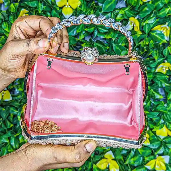 Sac / pochette de soirée élégante champagne - Avec Poignet Diamant - Image 2